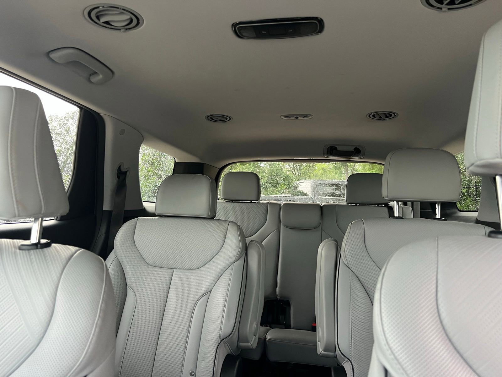 Used 2025 Hyundai Palisade SEL FWD image 36