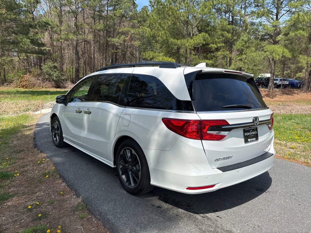 Used 2023 Honda Odyssey Elite image 7