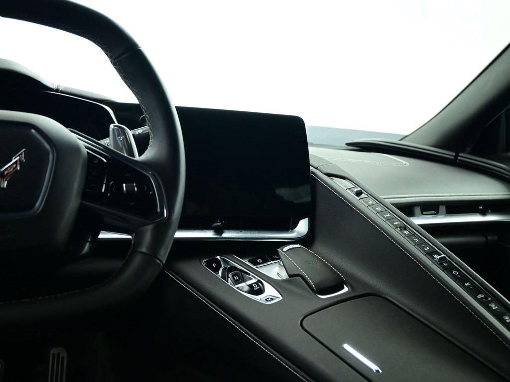 Used 2023 Chevrolet Corvette Stingray w/ Z51 Performance Package image 13