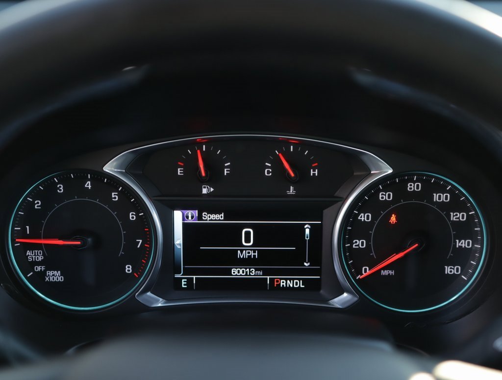 Used 2017 Chevrolet Malibu LT w/ Leather Package image 11