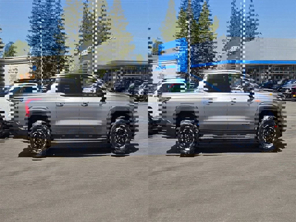 New 2026 Chevrolet Silverado EV Trail Boss image 2