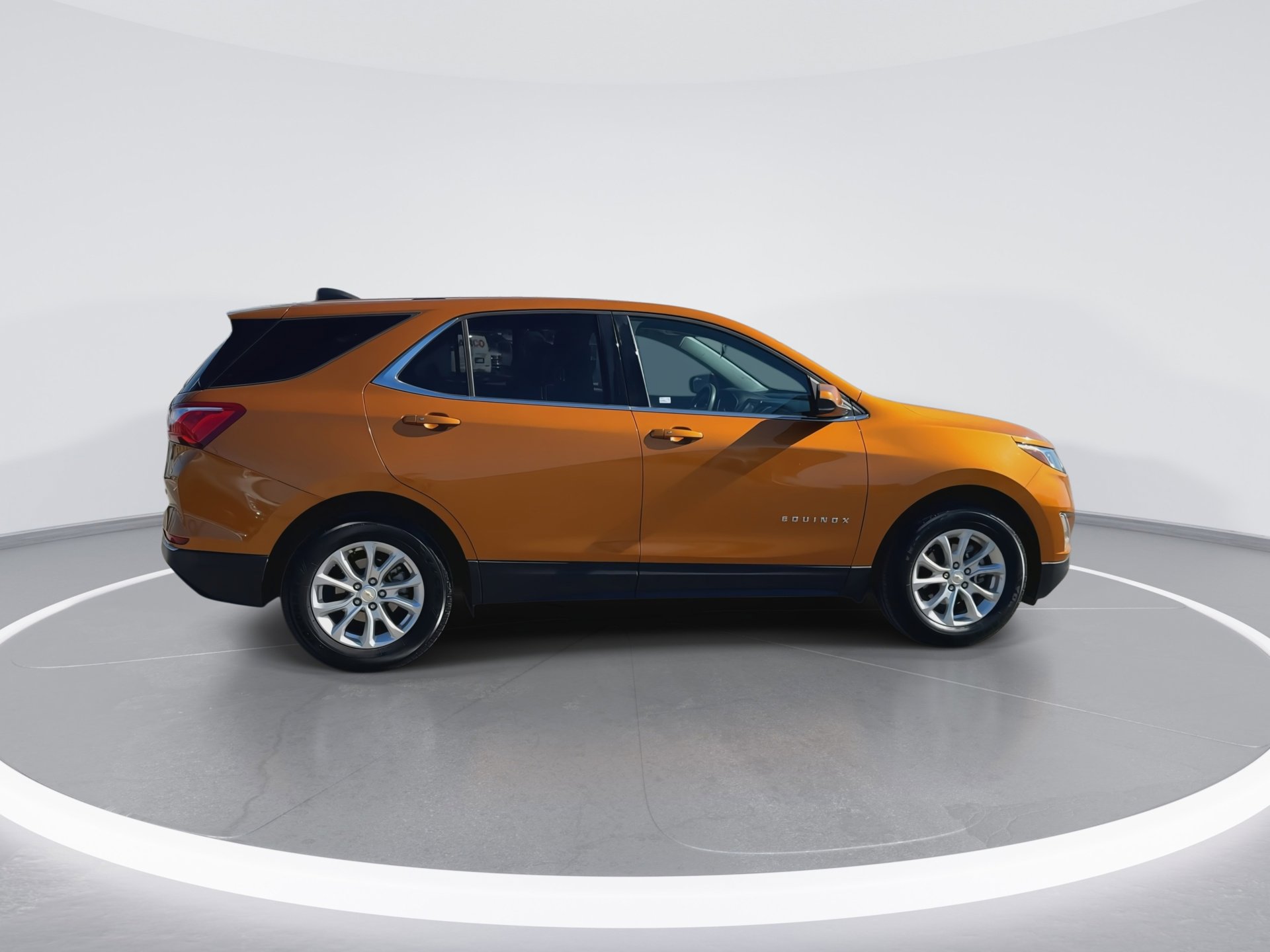 Used 2018 Chevrolet Equinox LT image 10