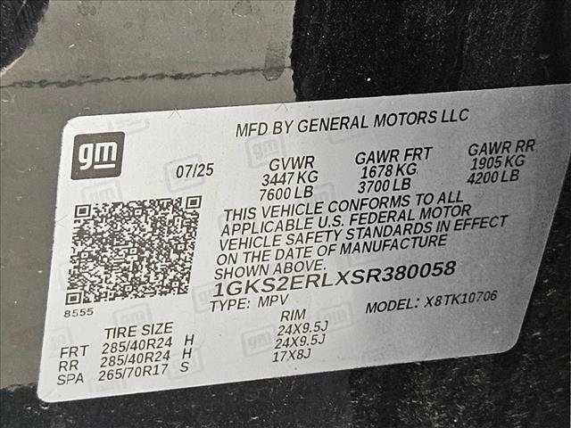 Used 2025 GMC Yukon Denali Ultimate w/ LPO, Floor Liner Package AWD/4WD image 22