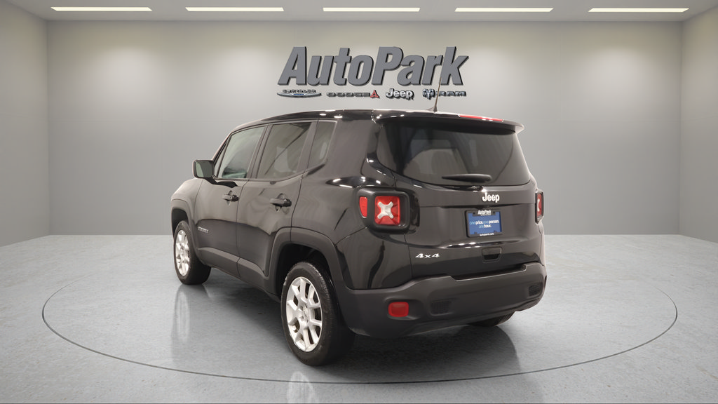Certified 2023 Jeep Renegade Latitude AWD/4WD image 7