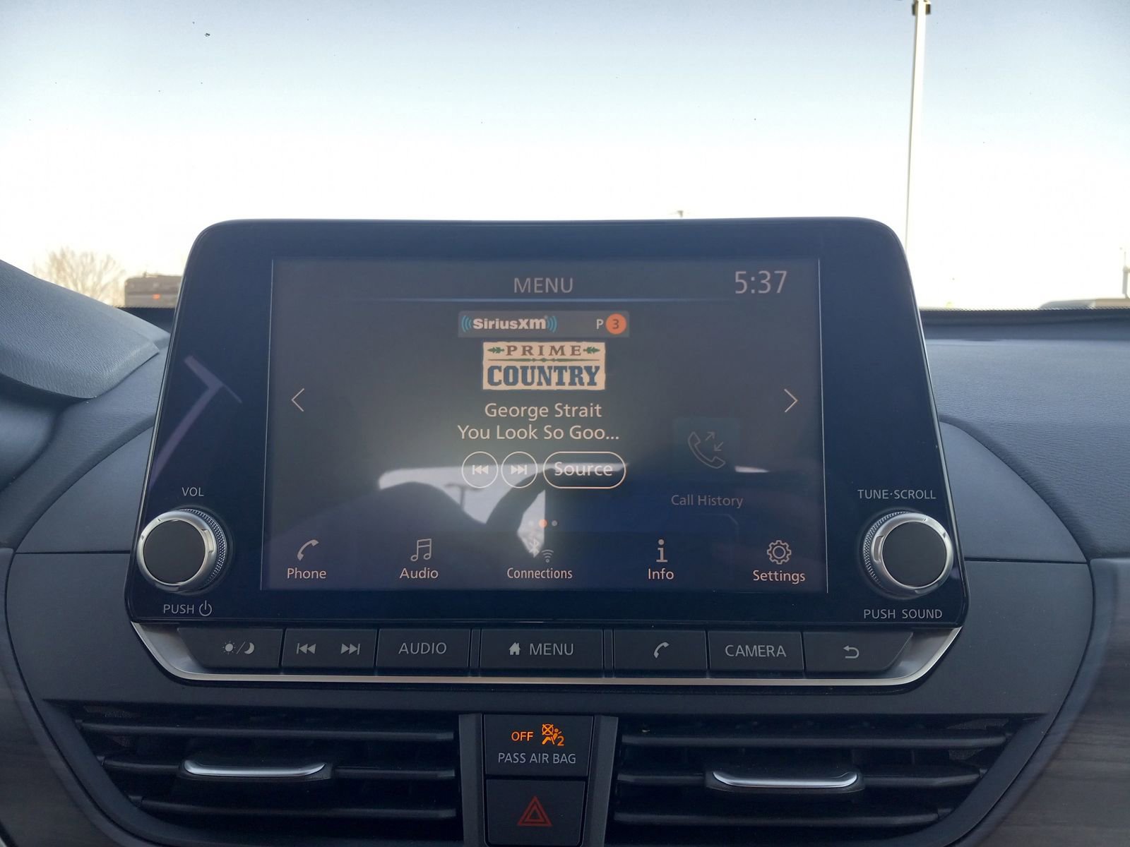 Used 2024 Nissan Altima 2.5 SV FWD image 18
