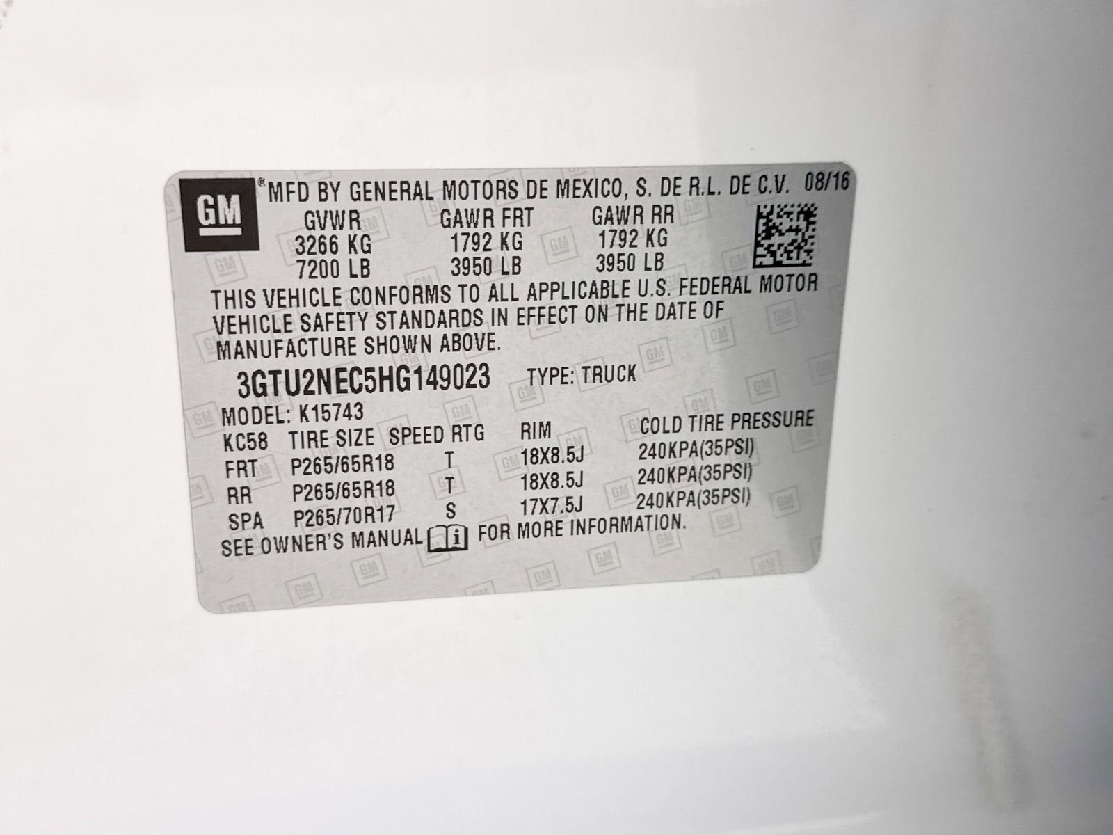 Used 2017 GMC Sierra 1500 SLT w/ All Terrain Package image 35