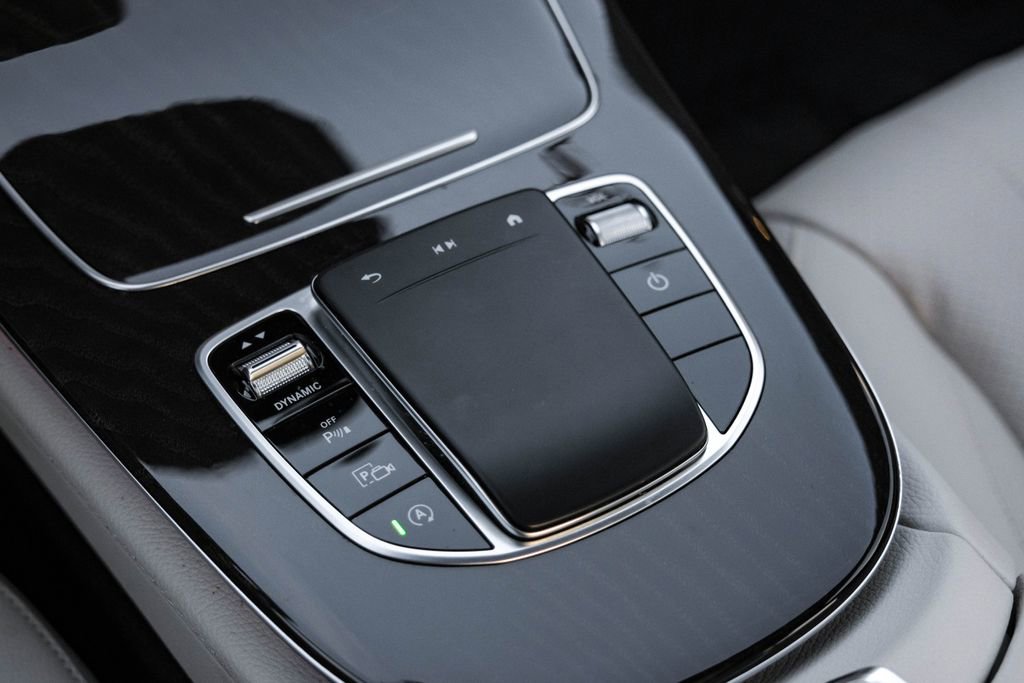 Used 2021 Mercedes-Benz E 350 Sedan image 24