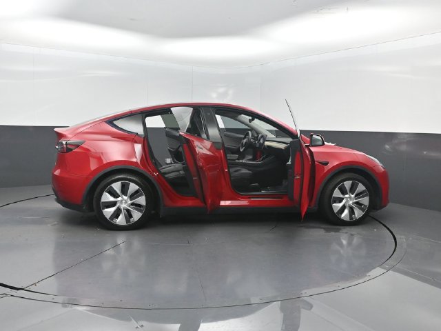 Used 2020 Tesla Model Y Long Range AWD/4WD image 26