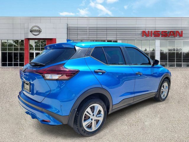 Certified 2022 Nissan Kicks S FWD image 5