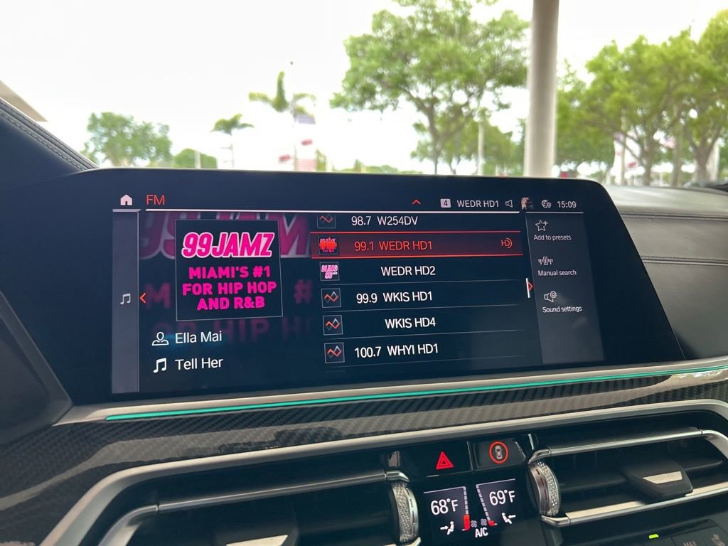 Used 2021 BMW X5 M50i w/ Executive Package image 9