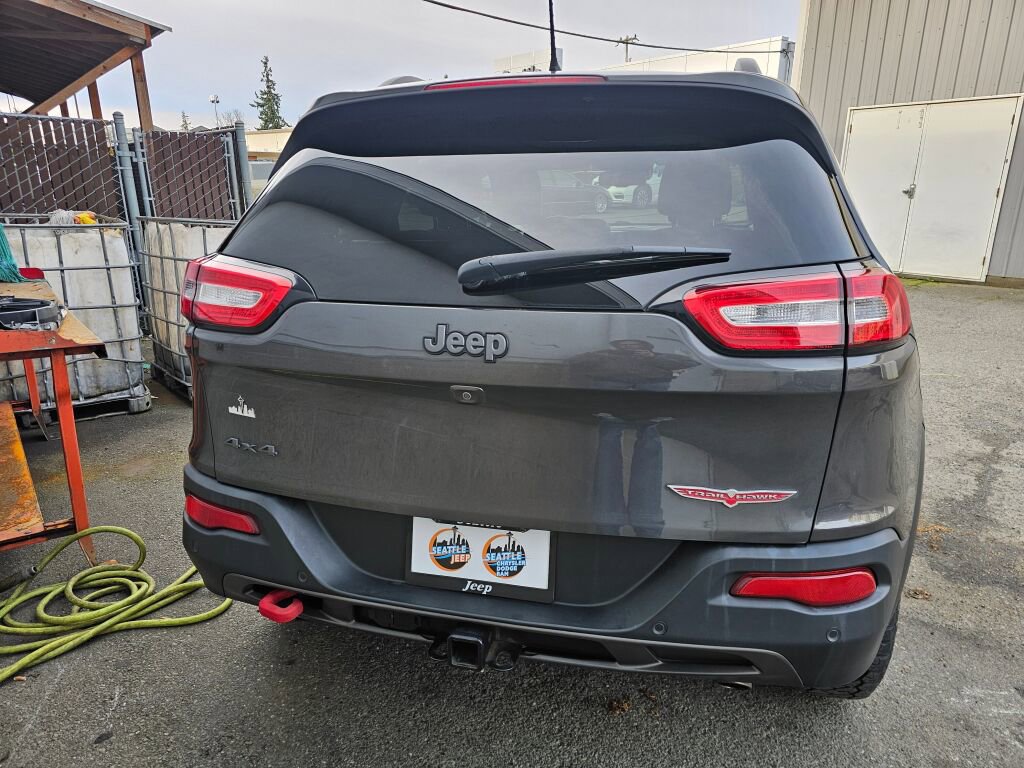 Used 2015 Jeep Cherokee Trailhawk w/ Comfort/Convenience Group image 7
