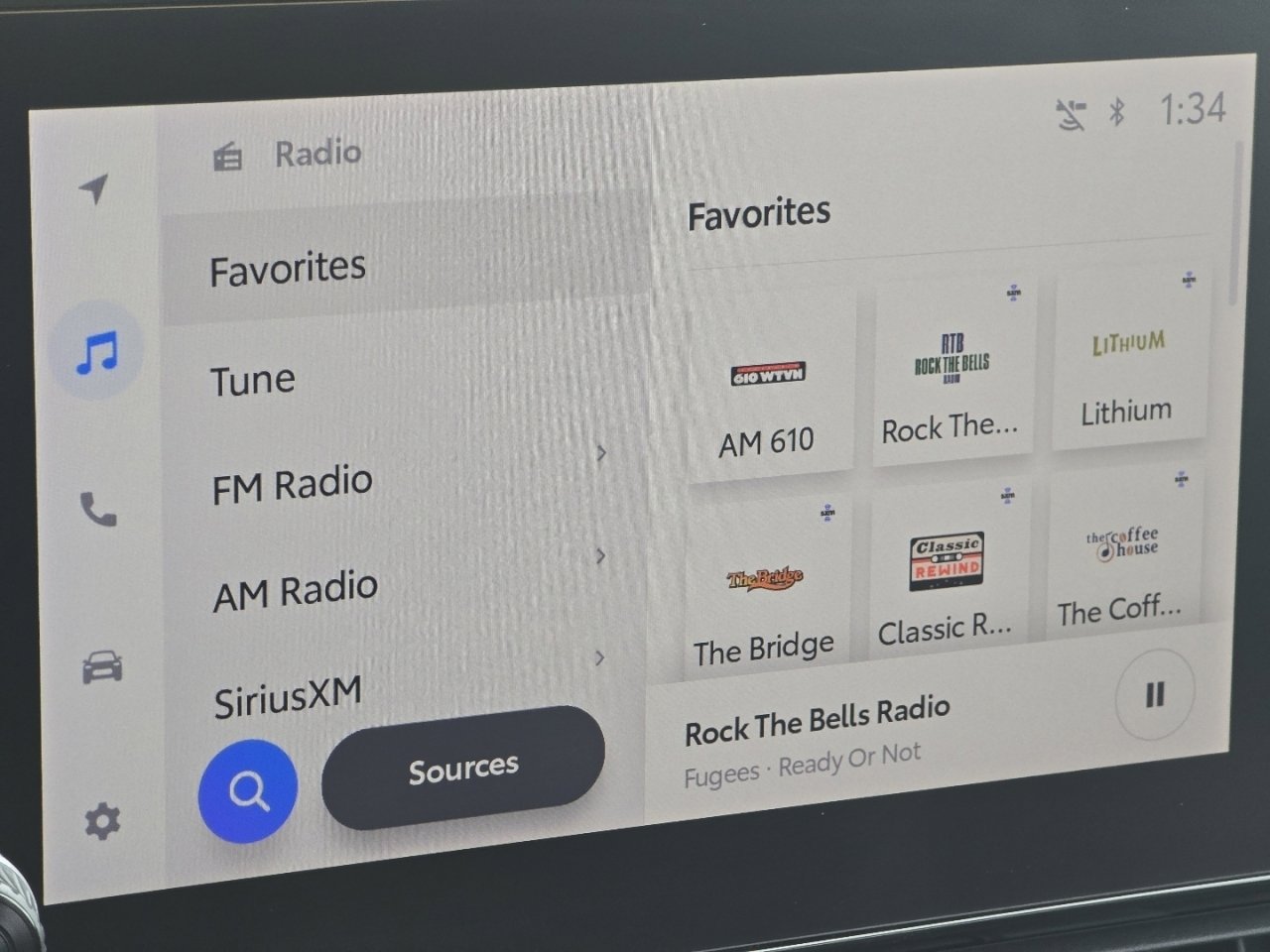 Used 2023 Toyota RAV4 AWD Hybrid image 29
