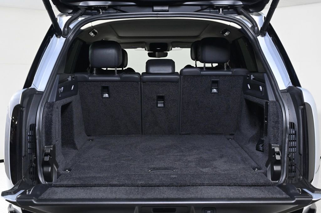 Used 2023 Land Rover Range Rover SE image 22