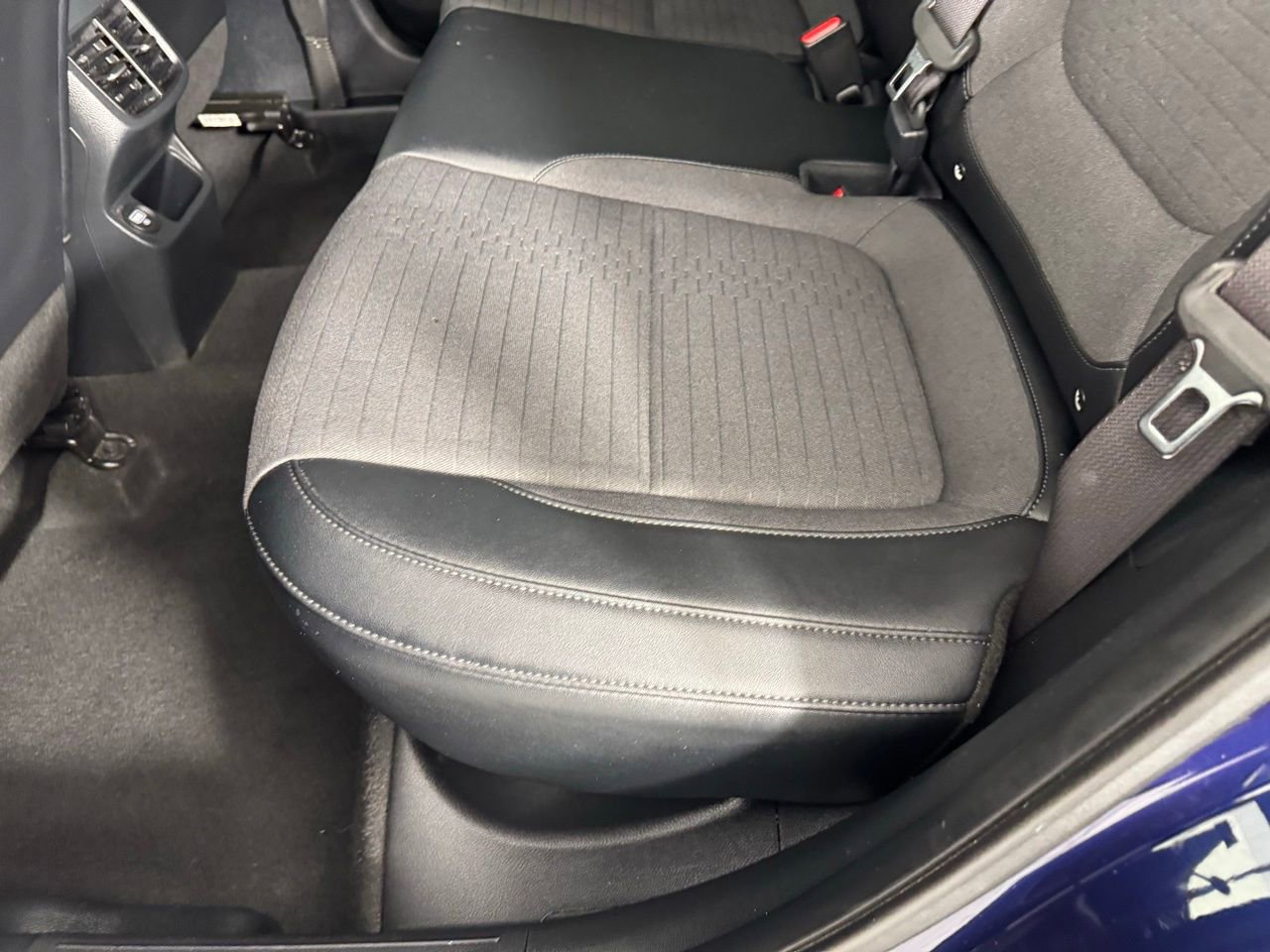 Used 2023 Kia Seltos S w/ Navigation Package image 25