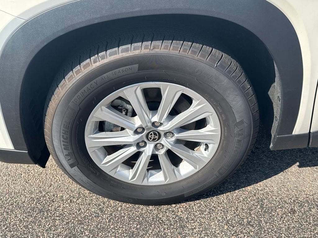 Used 2024 Toyota Grand Highlander XLE image 38