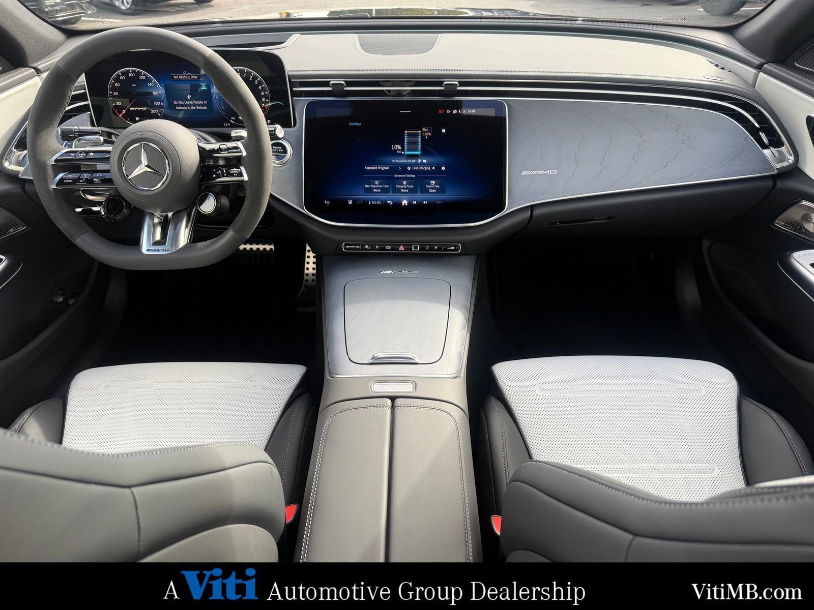 New 2026 Mercedes-Benz E 53 AMG e 4MATIC Sedan image 2