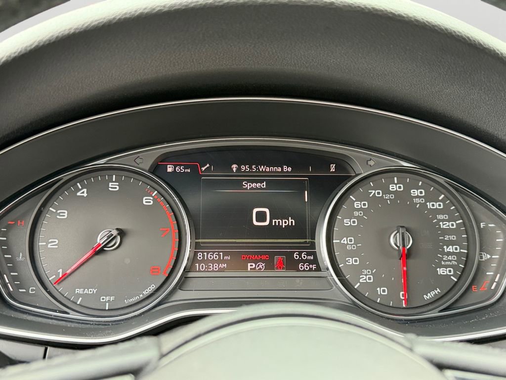 Used 2019 Audi A4 2.0T Premium image 24