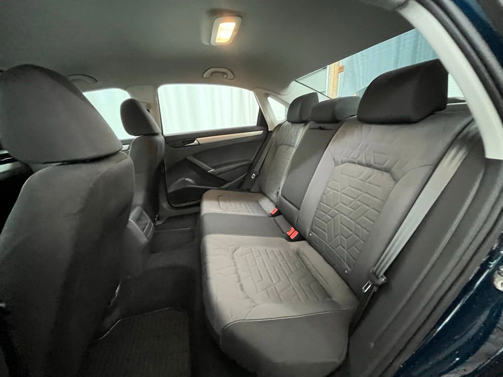 Certified 2021 Volkswagen Passat 2.0T S image 25