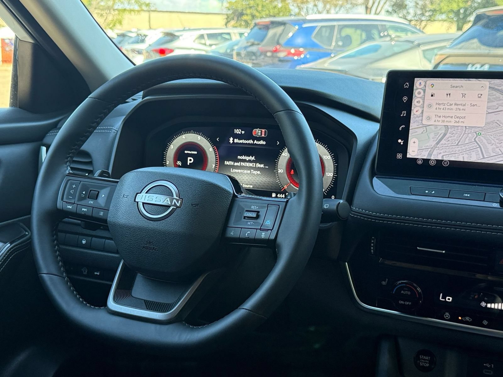 Used 2026 Nissan Rogue SL FWD image 36