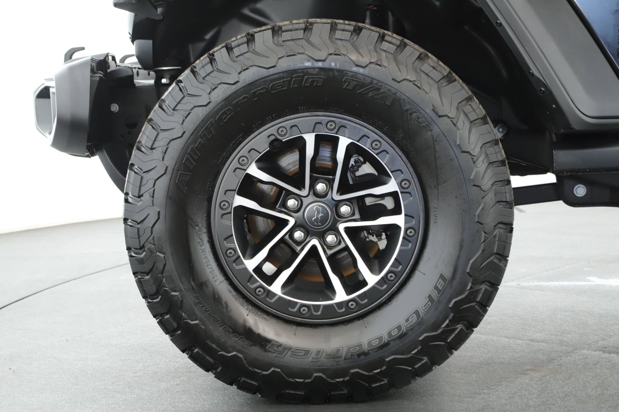 Used 2025 Jeep Wrangler Unlimited Sport image 19