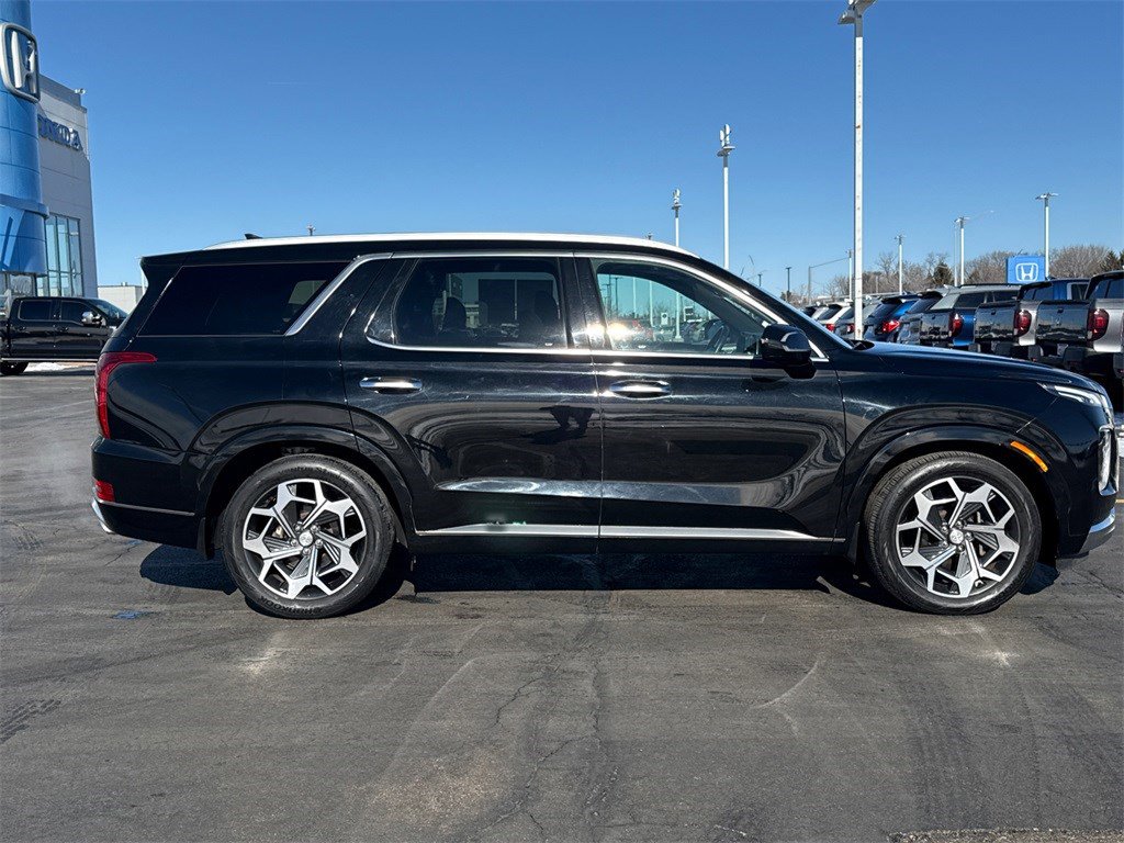 Used 2021 Hyundai Palisade Calligraphy w/ Cargo Package image 12