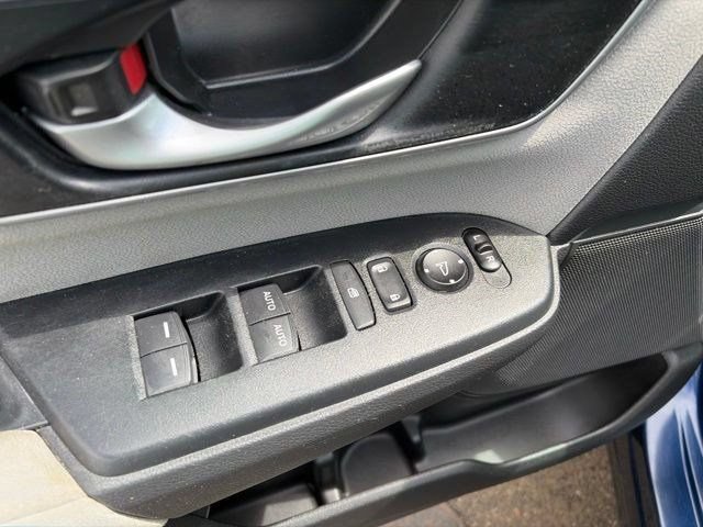 Used 2019 Honda CR-V EX image 14