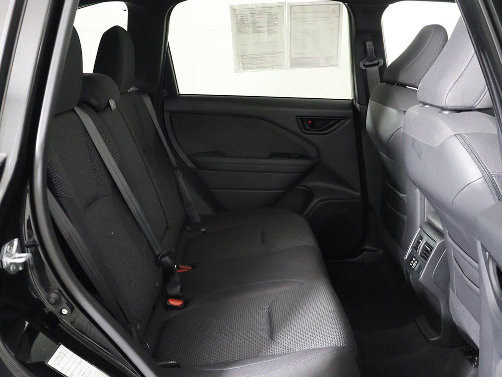 Used 2025 Subaru Forester Premium image 30
