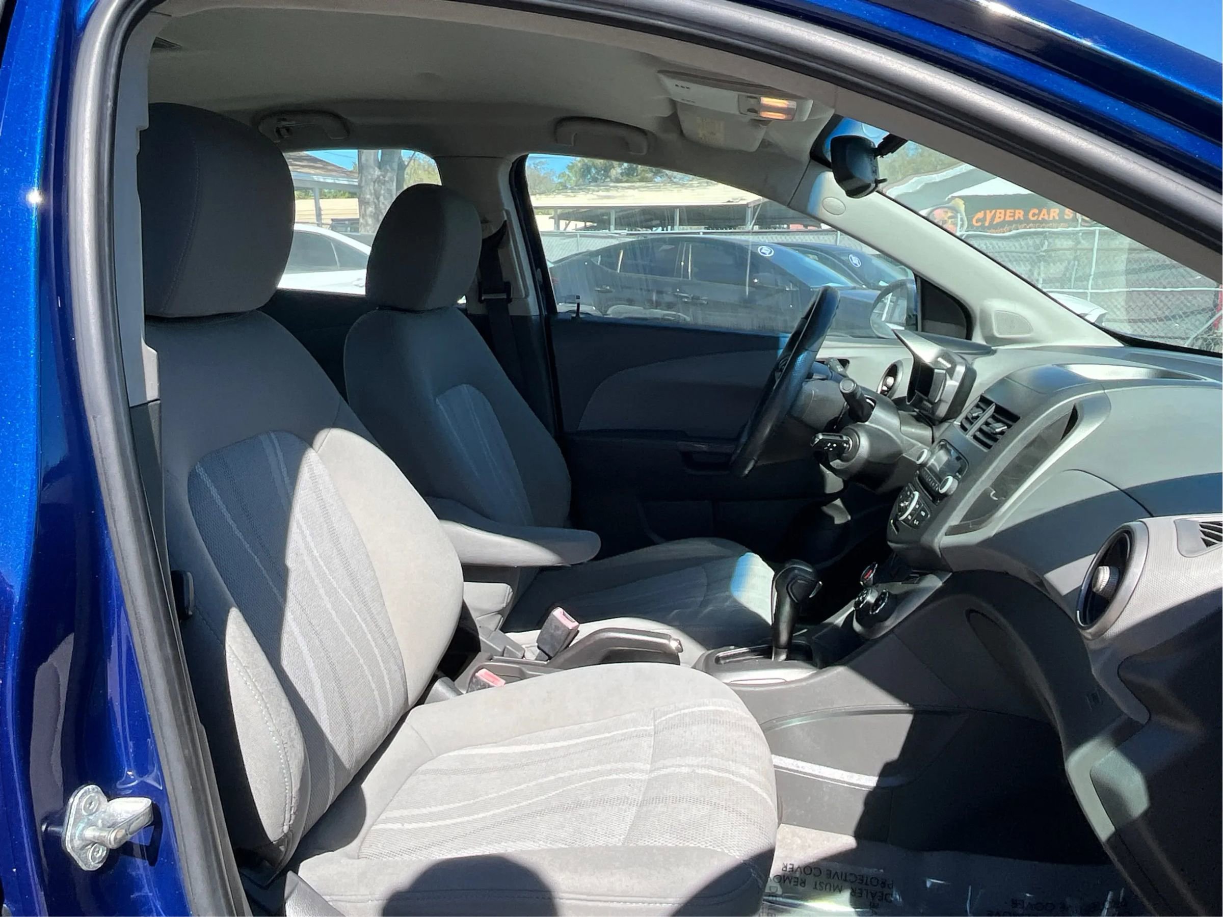 Used 2012 Chevrolet Sonic LT image 19