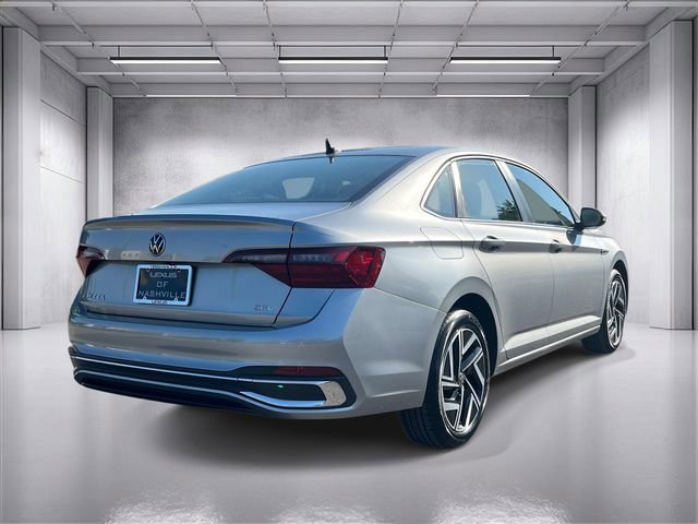 Used 2022 Volkswagen Jetta SEL FWD image 3