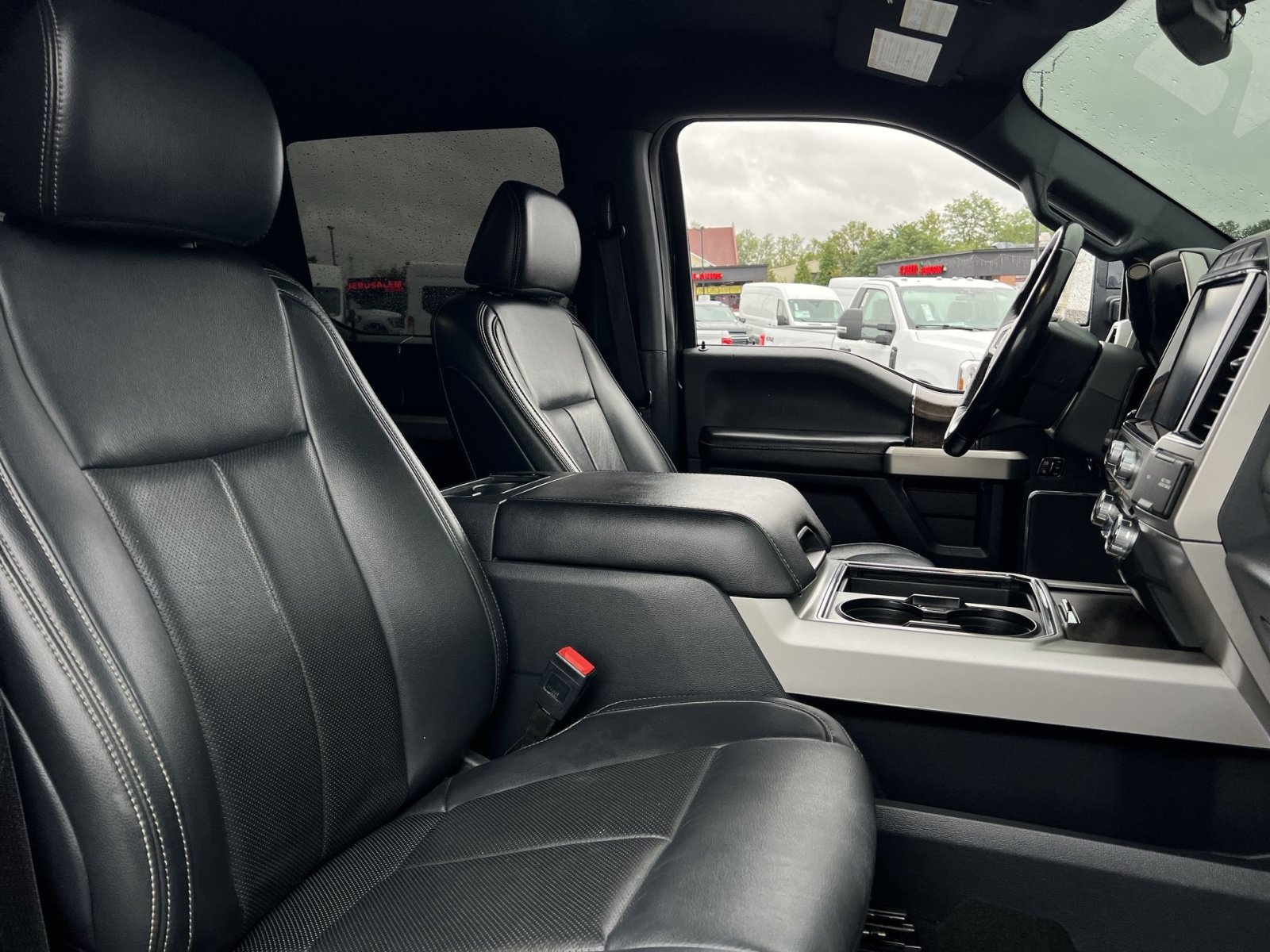 Certified 2022 Ford F450 Lariat w/ Lariat Ultimate Package AWD/4WD image 26