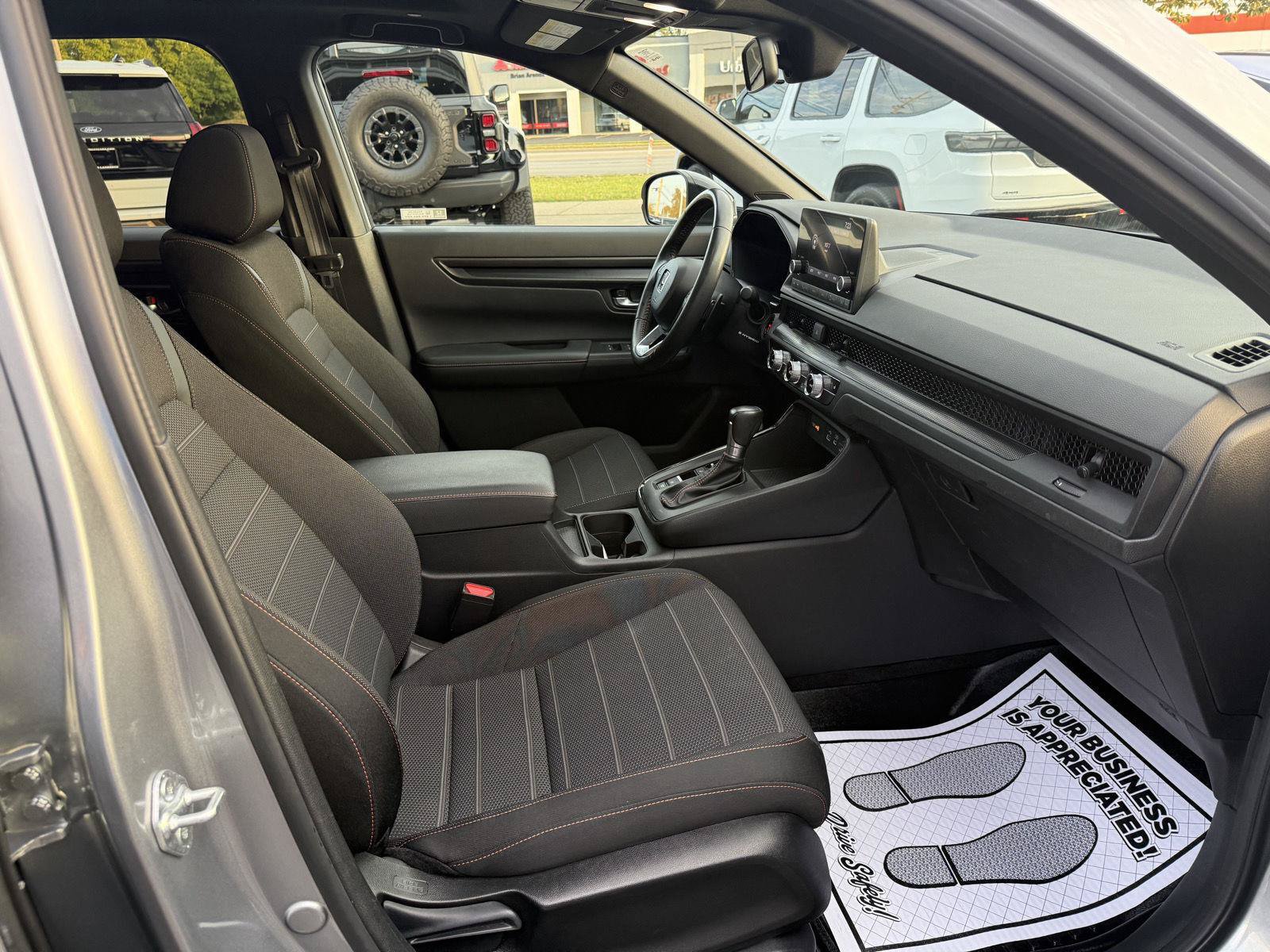 Used 2023 Honda CR-V Sport image 24