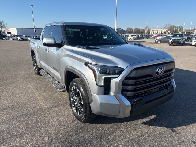Used 2024 Toyota Tundra Limited image 7