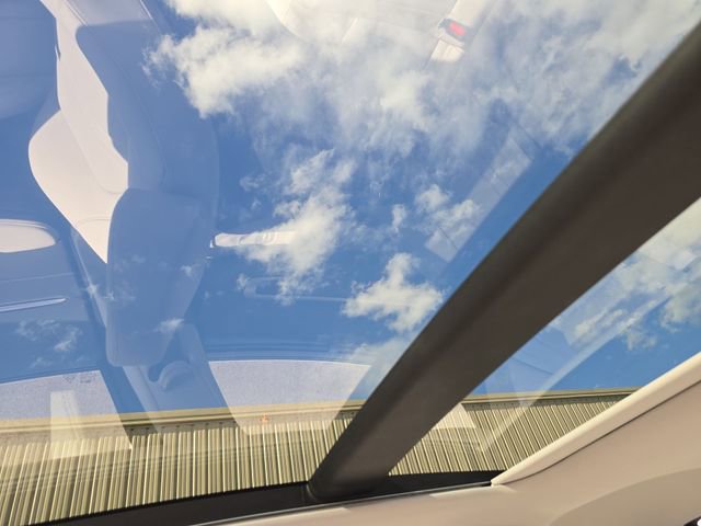 New 2025 Hyundai Sonata Limited FWD image 21