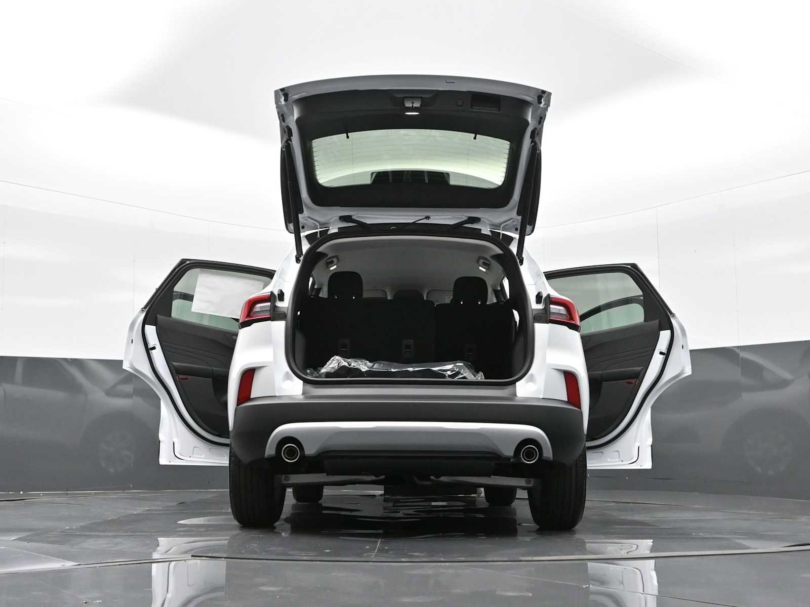 New 2024 Ford Escape Active w/ Cold Weather Package image 30