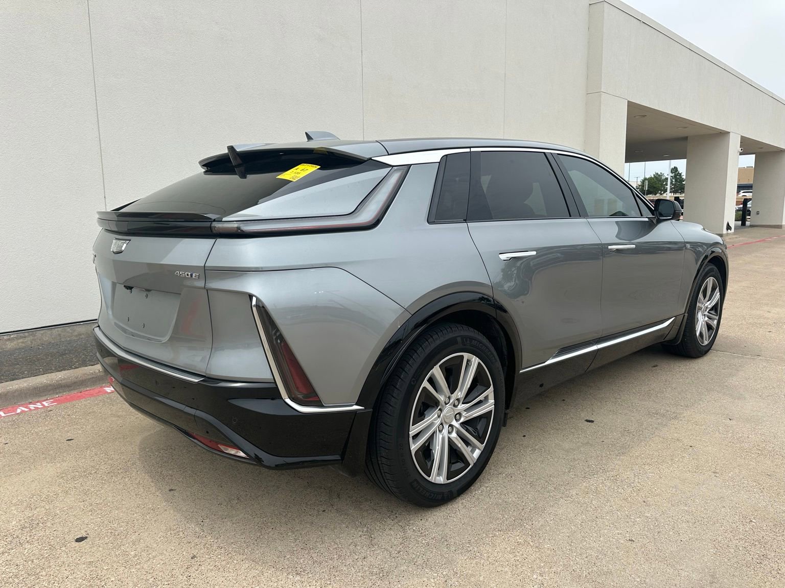 Used 2024 Cadillac Lyriq Tech w/ LPO, Floor Liner Package RWD image 7