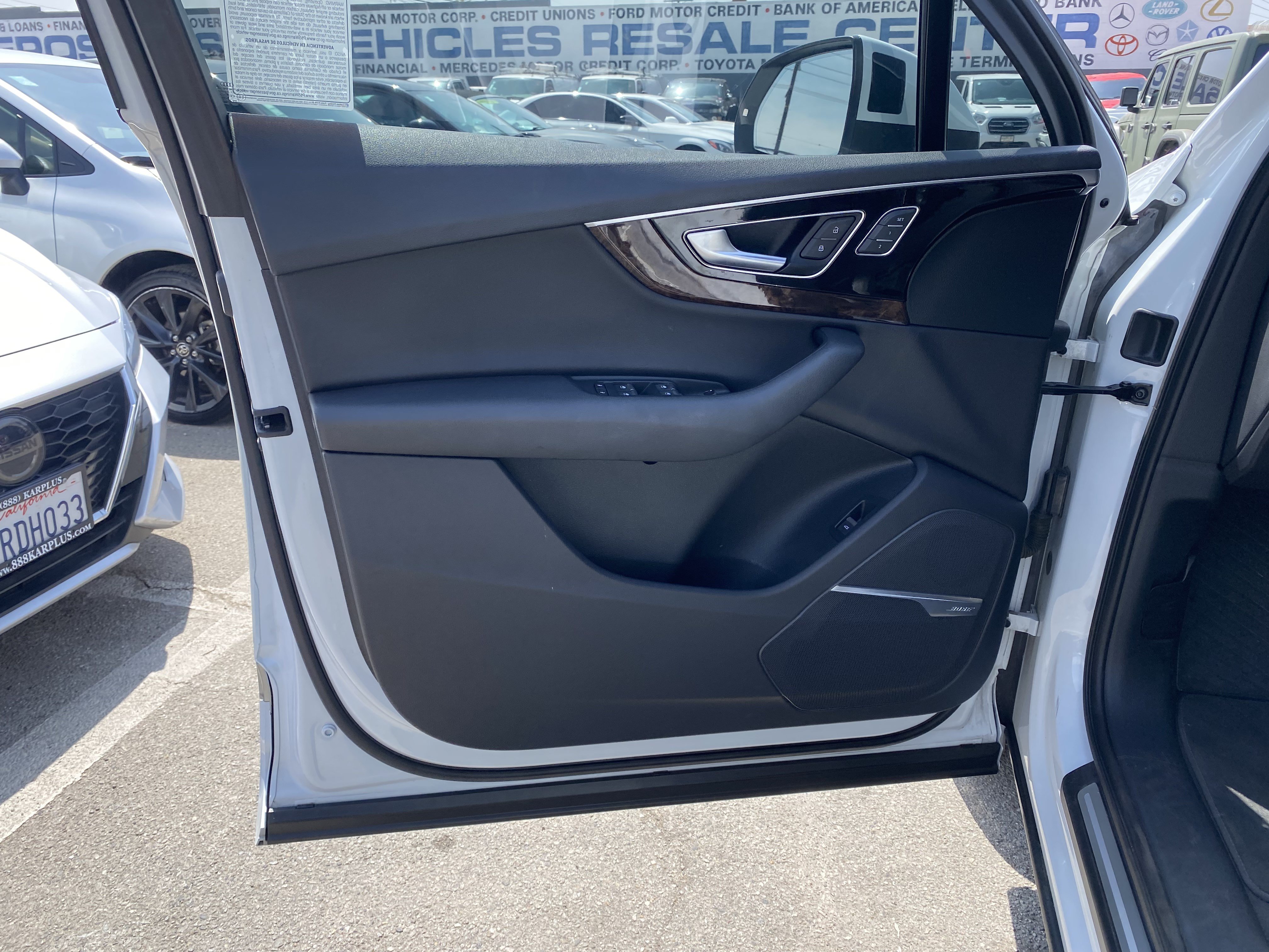 Used 2019 Audi Q7 3.0T Premium Plus w/ Premium Plus Package AWD/4WD image 18