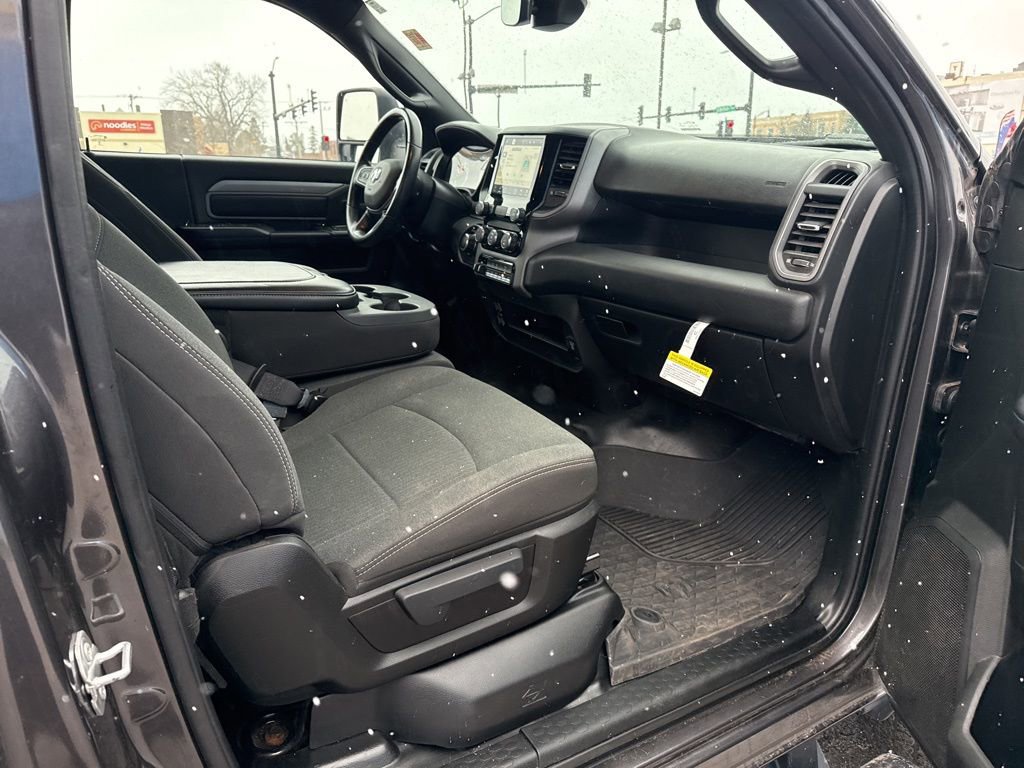 Used 2023 RAM 2500 Tradesman image 30