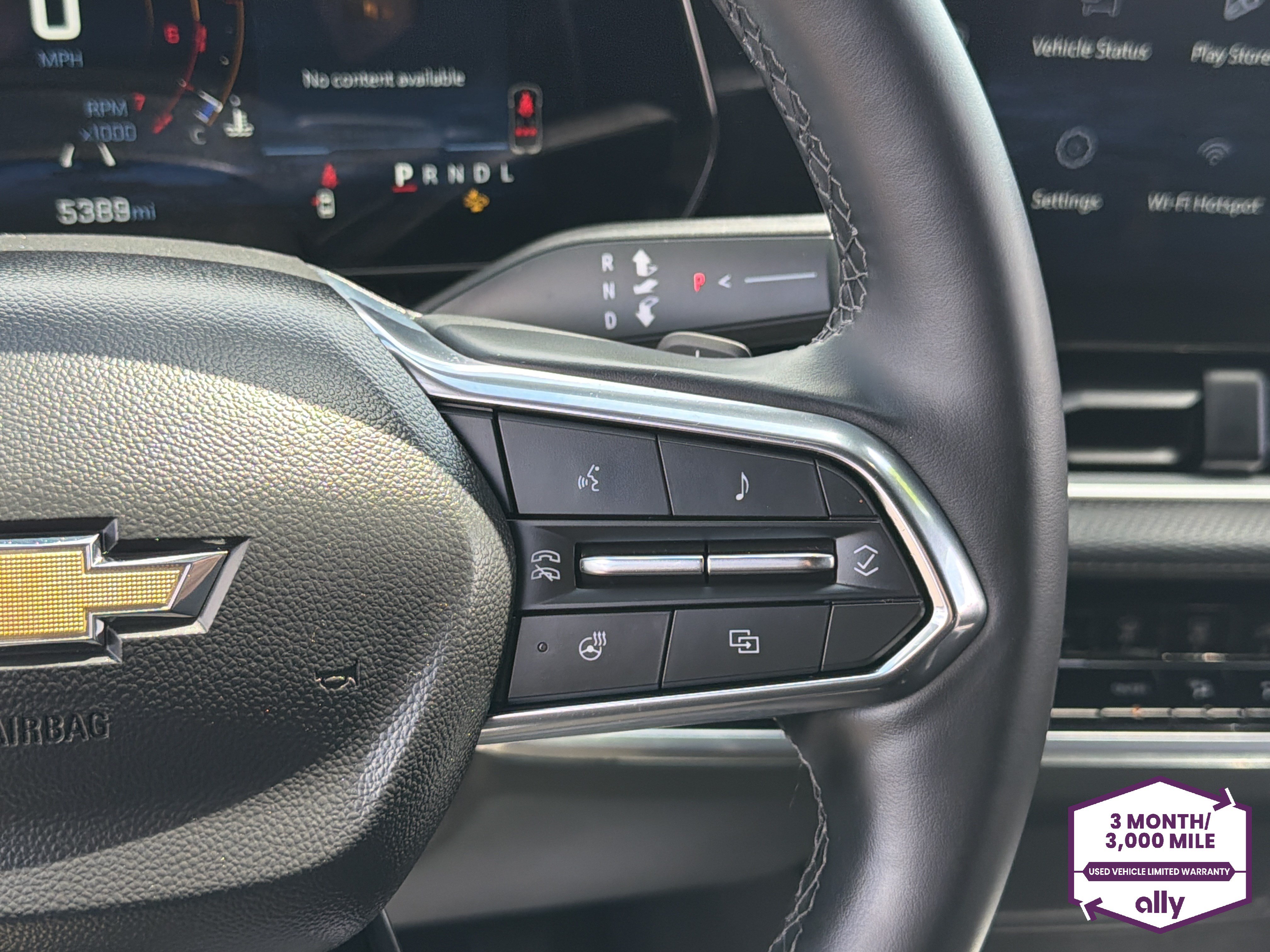 Used 2025 Chevrolet Equinox LT AWD/4WD image 18