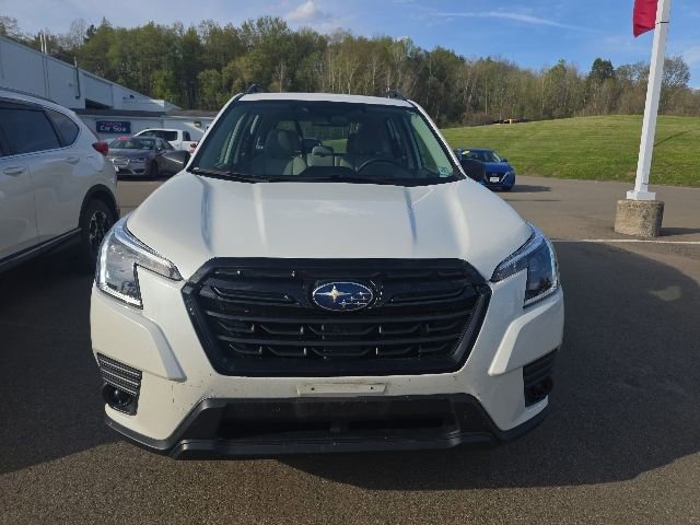 Used 2022 Subaru Forester AWD/4WD image 11