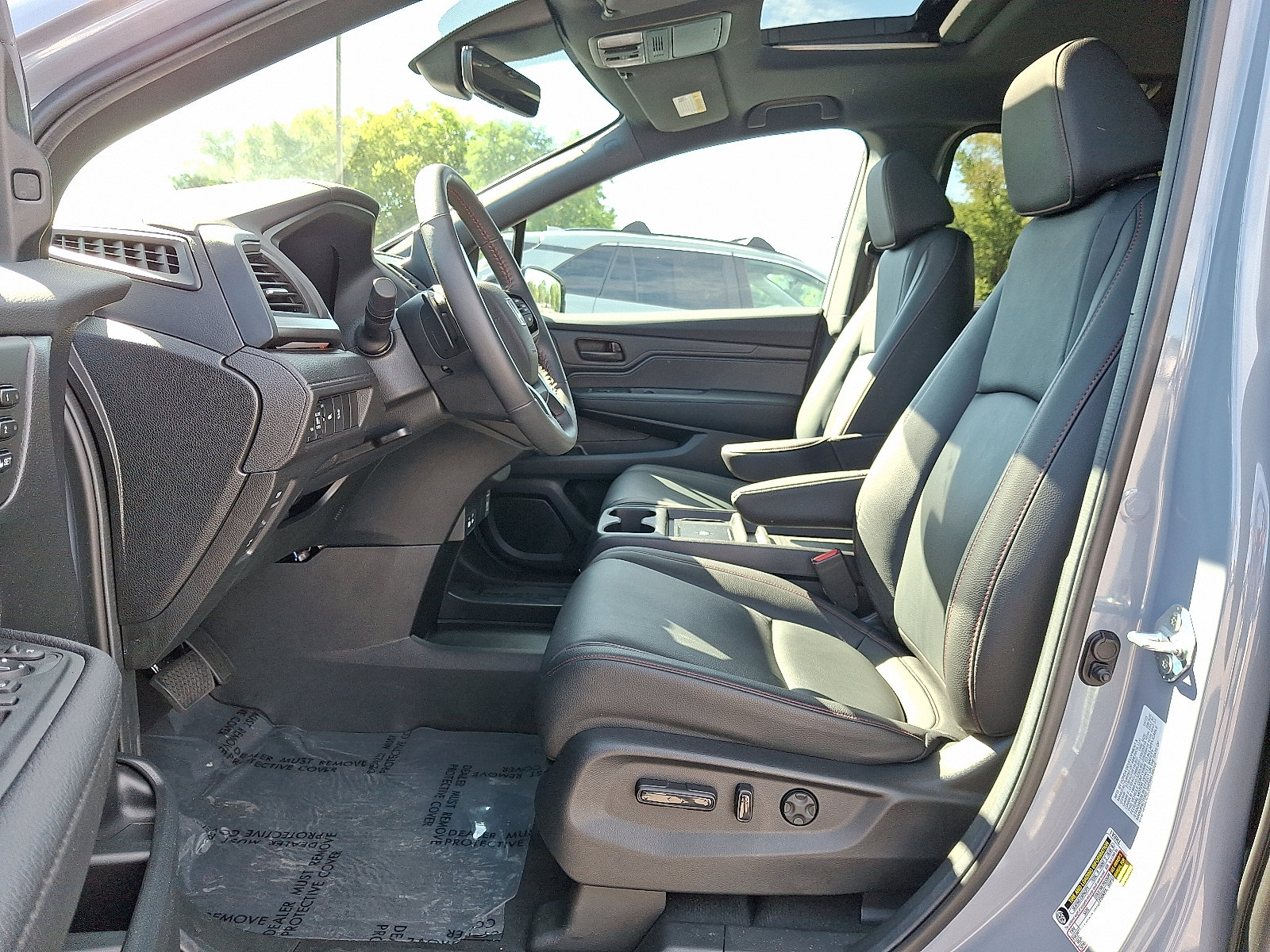 Certified 2026 Honda Odyssey Sport-L image 14