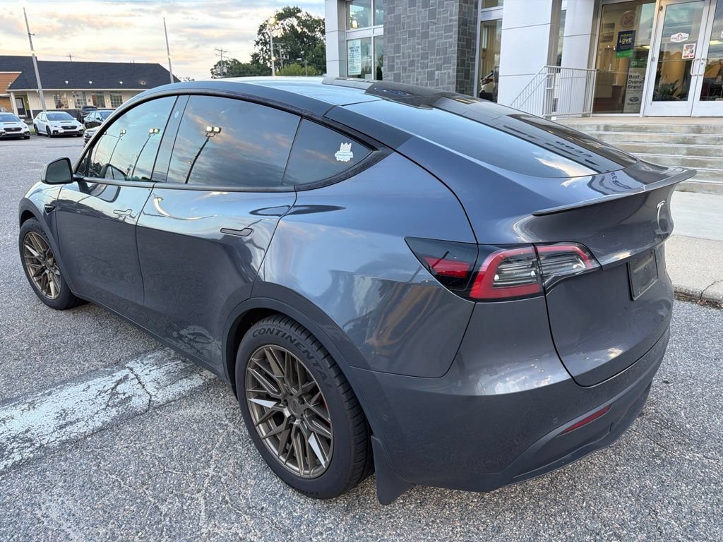 Used 2022 Tesla Model Y Performance AWD/4WD image 9