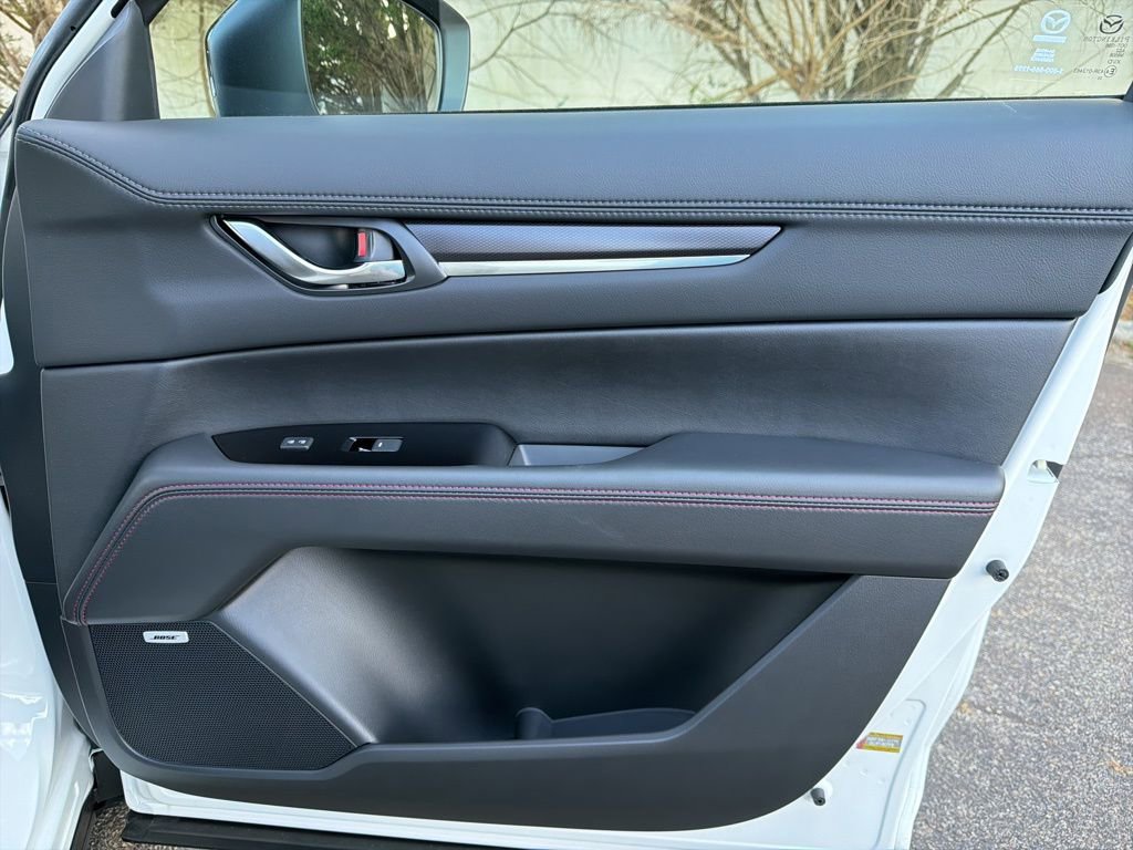 New 2025 MAZDA CX-5 Carbon Edition image 25