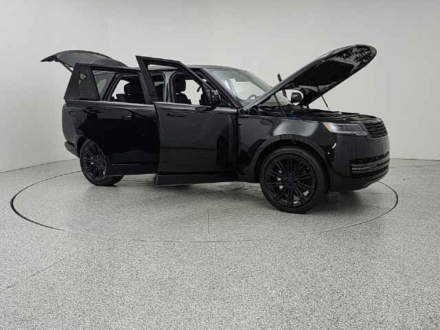 New 2026 Land Rover Range Rover Long Wheelbase SE AWD/4WD image 10