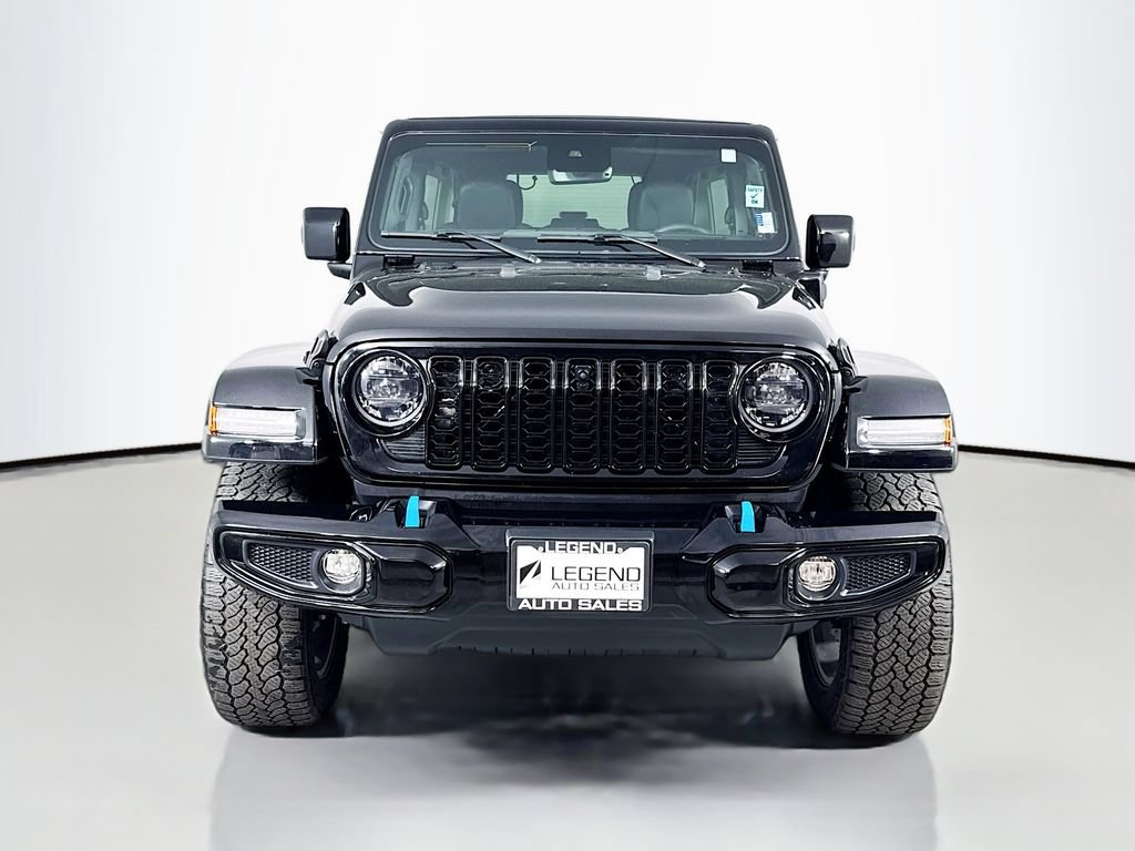 Used 2024 Jeep Wrangler High Altitude AWD/4WD image 2