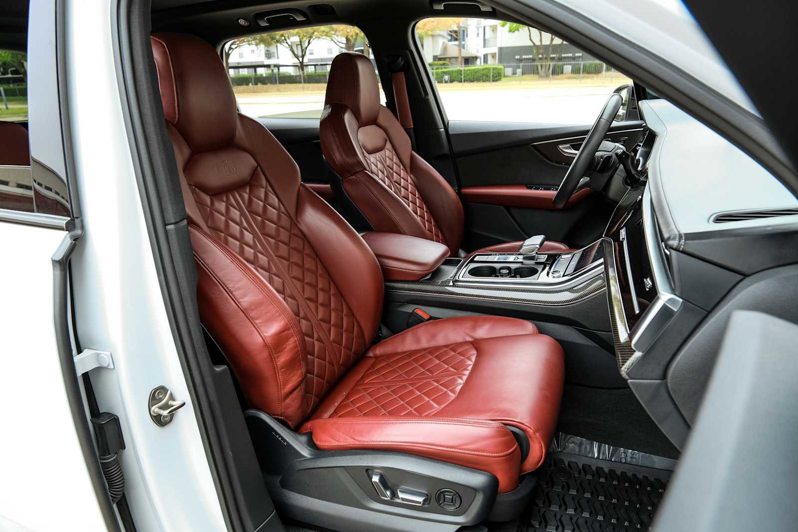 Used 2020 Audi SQ7 Premium Plus image 38