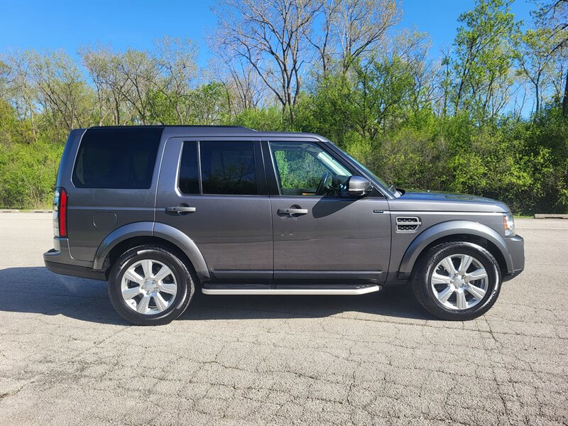 Used 2016 Land Rover LR4 HSE AWD/4WD image 7