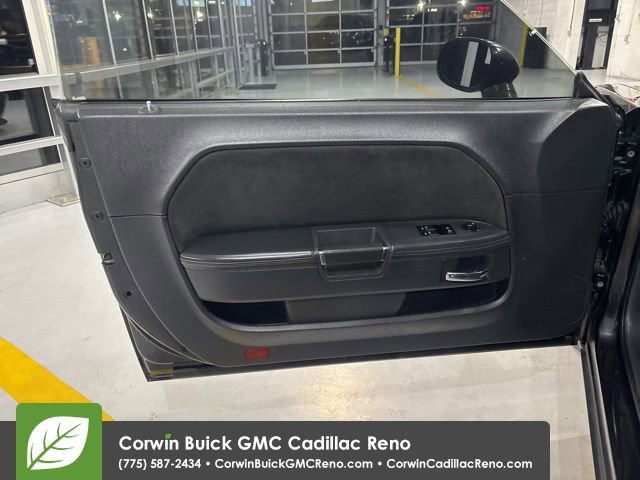 Used 2010 Dodge Challenger SRT8 w/ SRT Option Group II image 11