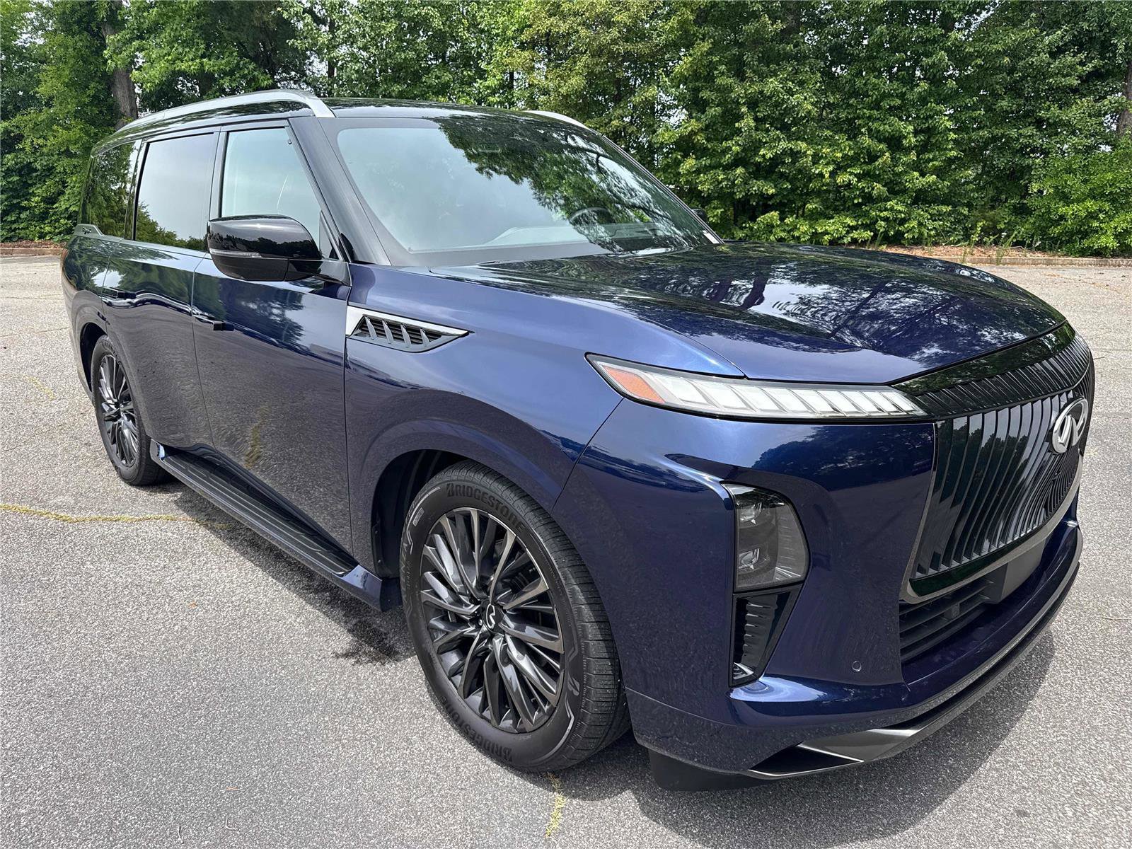 Used 2025 INFINITI QX80 Autograph AWD/4WD image 4