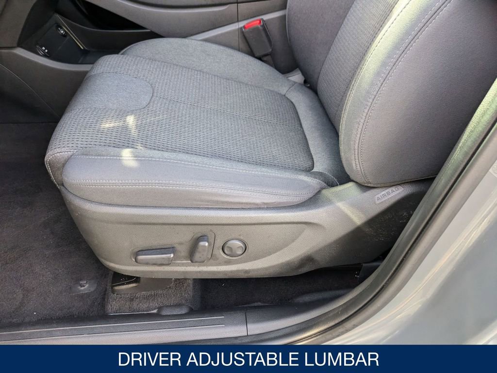 Certified 2023 Hyundai Santa Fe SEL image 17