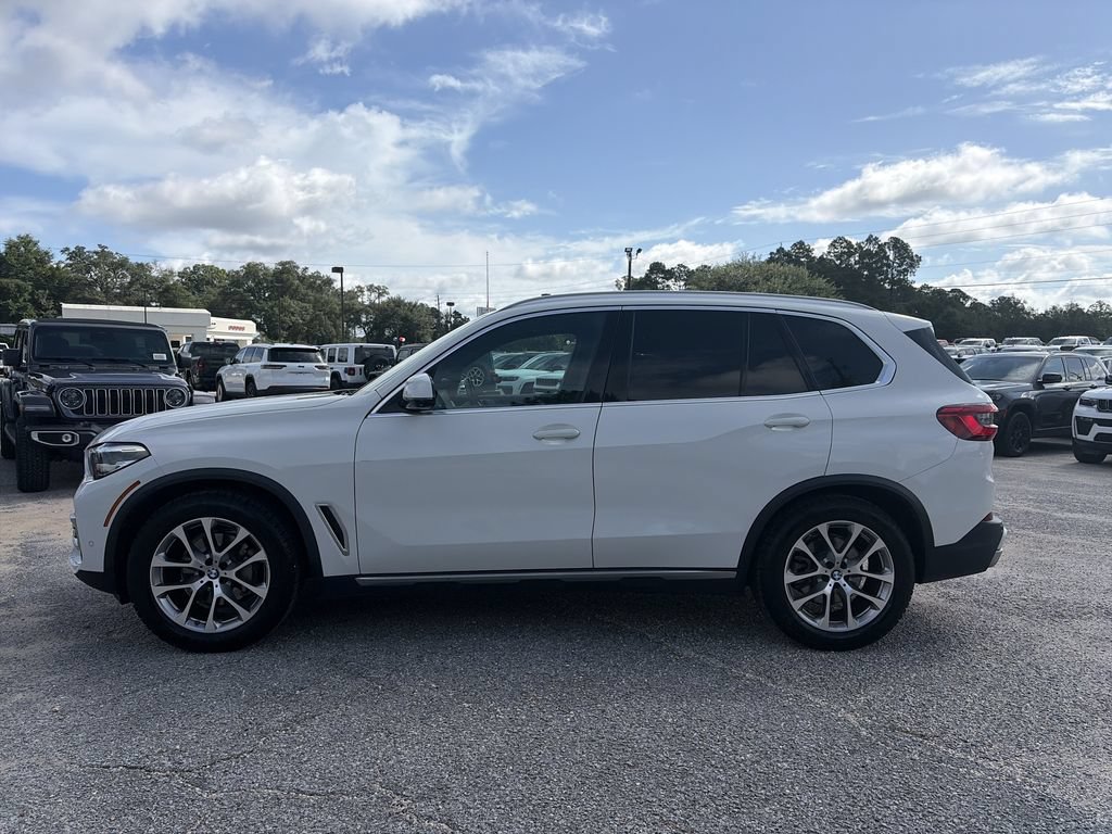 Used 2020 BMW X5 sDrive40i w/ Premium Package RWD image 3